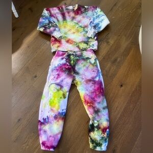 Aritzia TNA Tie-Dye Sweat Set Limited Edition Sweatshirt + Joggers| M/S NEW !!!